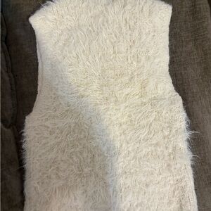 Zara Ivory Fuzzy Vest